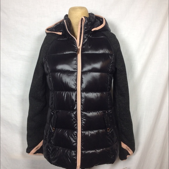Michael Kors Girls Black Puffer Jacket NWT - Picture 1 of 14